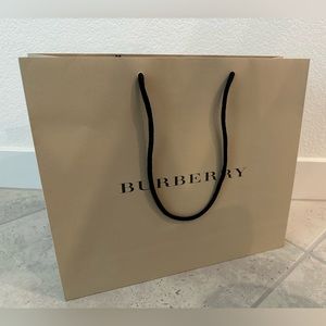 Burberry shopping bag